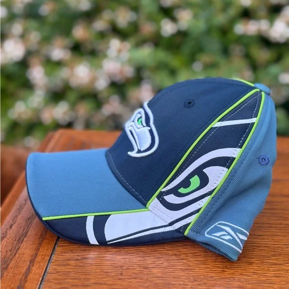 Reebok NFL Seattle Seahawks - Picture 2 of 7